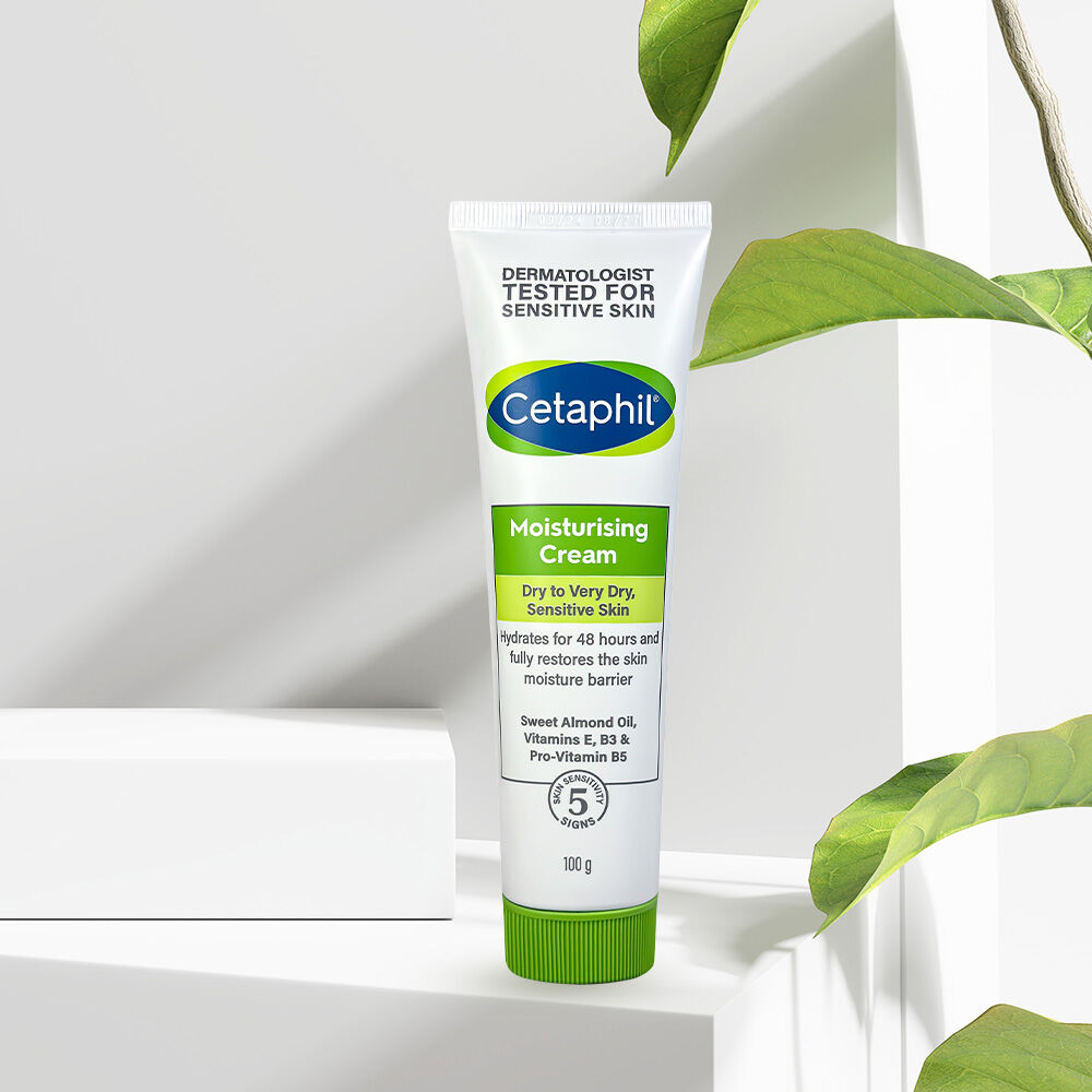 Cetaphil moisturizing cream Crème Hydratante 100g Cetaphil Moisturizing Cream crème hydratante peau sèche